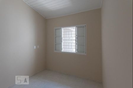 Casa à venda com 320m², 4 quartos e 4 vagasSuíte Casa  dos Fundos