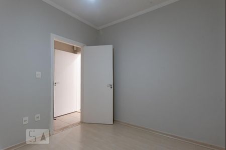 Casa à venda com 320m², 4 quartos e 4 vagasQuarto