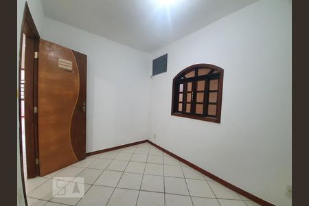 Quarto 1 de casa à venda com 2 quartos, 120m² em Jacarepaguá, Rio de Janeiro