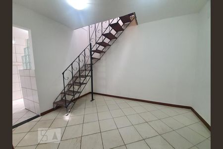 Casa à venda com 120m², 2 quartos e sem vagaSaleta