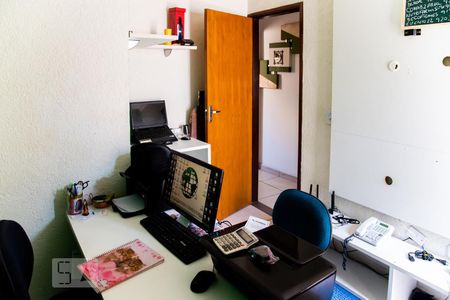 Casa para alugar com 300m², 3 quartos e 2 vagas Casa para alugar com 300m², 3 quartos e 2 vagasQuarto 3