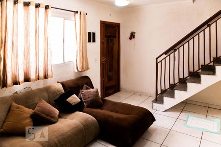 Sala de casa à venda com 3 quartos, 300m² em Vila Regina, São Paulo