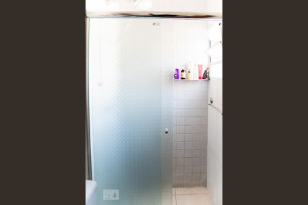 Casa para alugar com 300m², 3 quartos e 2 vagas Casa para alugar com 300m², 3 quartos e 2 vagasBanheiro da Suíte