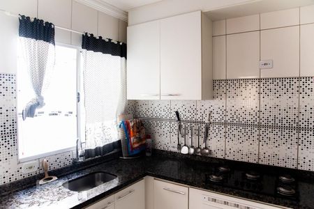 Casa para alugar com 300m², 3 quartos e 2 vagas Casa para alugar com 300m², 3 quartos e 2 vagasCozinha