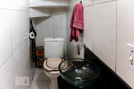 Casa para alugar com 300m², 3 quartos e 2 vagas Casa para alugar com 300m², 3 quartos e 2 vagasLavabo