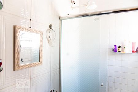 Casa para alugar com 300m², 3 quartos e 2 vagas Casa para alugar com 300m², 3 quartos e 2 vagasBanheiro da Suíte