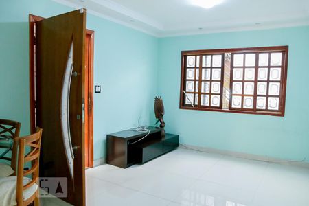 Sala de casa à venda com 2 quartos, 110m² em Jardim Ubirajara, São Paulo