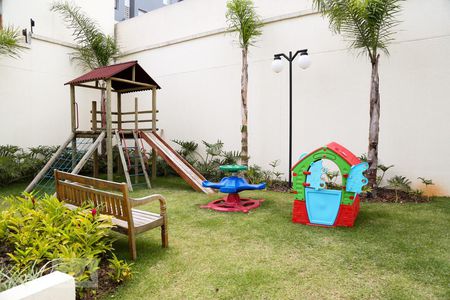 Apartamento à venda com 59m², 2 quartos e 1 vaga Apartamento à venda com 59m², 2 quartos e 1 vagaÁrea Comum - Playground