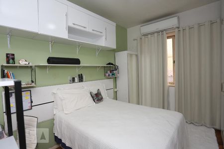 Apartamento à venda com 100m², 2 quartos e sem vagaQuarto Suíte
