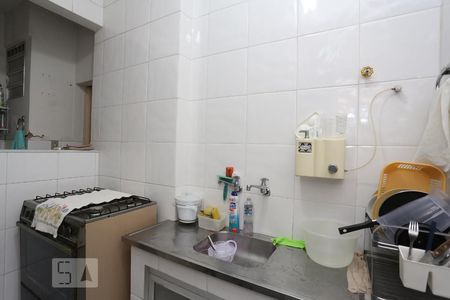 Apartamento à venda com 100m², 2 quartos e sem vagaCozinha