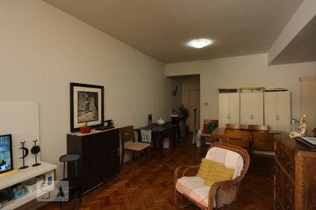 Apartamento à venda com 100m², 2 quartos e sem vagaSala