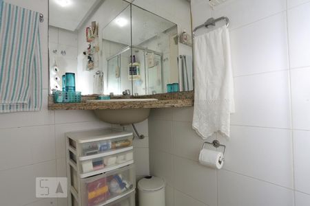 Apartamento à venda com 100m², 2 quartos e sem vagaBanheiro Social