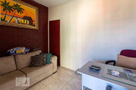 Casa à venda com 252m², 3 quartos e 2 vagas Casa à venda com 252m², 3 quartos e 2 vagasQuarto 1