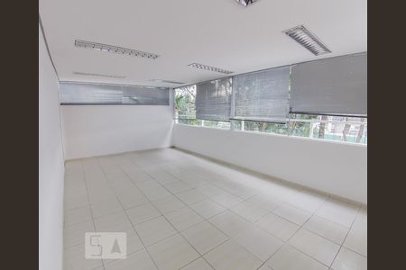 Casa à venda com 180m², 3 quartos e 2 vagasVaranda