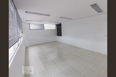 Casa à venda com 180m², 3 quartos e 2 vagasVaranda