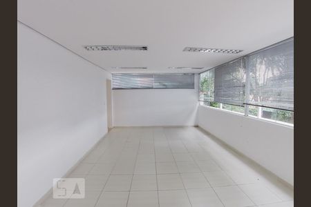 Casa à venda com 180m², 3 quartos e 2 vagasVaranda