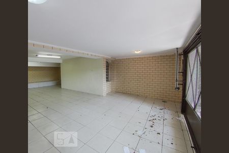 Casa à venda com 180m², 3 quartos e 2 vagasGaragem