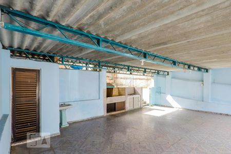 Garagem de casa à venda com 1 quarto, 70m² em Vila Natália, São Paulo