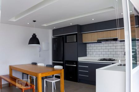 Apartamento à venda com 110m², 2 quartos e 2 vagas Apartamento à venda com 110m², 2 quartos e 2 vagasCozinha