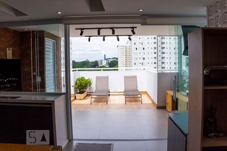 Apartamento à venda com 110m², 2 quartos e 2 vagas Apartamento à venda com 110m², 2 quartos e 2 vagasCobertura