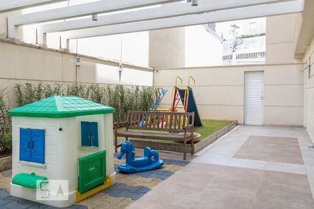 Apartamento à venda com 110m², 2 quartos e 2 vagas Apartamento à venda com 110m², 2 quartos e 2 vagasPlayground