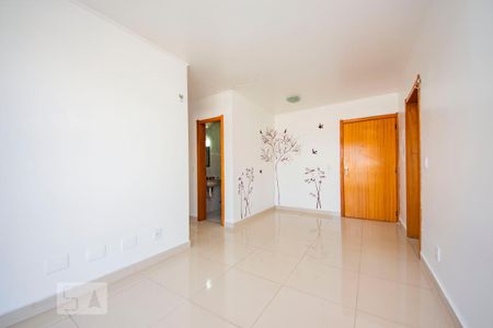 Apartamento para alugar com 76m², 3 quartos e 2 vagas Apartamento para alugar com 76m², 3 quartos e 2 vagasSala