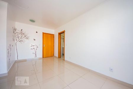 Apartamento para alugar com 76m², 3 quartos e 2 vagas Apartamento para alugar com 76m², 3 quartos e 2 vagasSala
