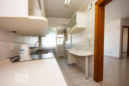 Apartamento para alugar com 76m², 3 quartos e 2 vagas Apartamento para alugar com 76m², 3 quartos e 2 vagasCozinha