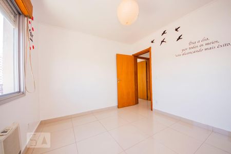 Apartamento para alugar com 76m², 3 quartos e 2 vagas Apartamento para alugar com 76m², 3 quartos e 2 vagasQuarto 3