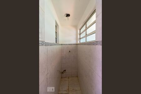 Apartamento para alugar com 42m², 2 quartos e 1 vaga Apartamento para alugar com 42m², 2 quartos e 1 vagaCozinha - espaço para a máquina de lavar