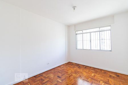 Quarto 1 de apartamento para alugar com 2 quartos, 42m² em Pinheiros, São Paulo