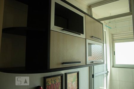 Cozinha de apartamento para alugar com 2 quartos, 42m² em Vila Talarico, São Paulo