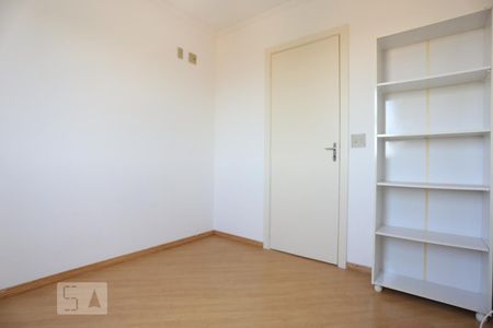 Quarto 1 de apartamento para alugar com 2 quartos, 49m² em Jardim Celeste, São Paulo
