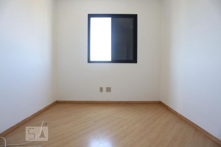 Quarto 1 de apartamento para alugar com 2 quartos, 49m² em Jardim Celeste, São Paulo