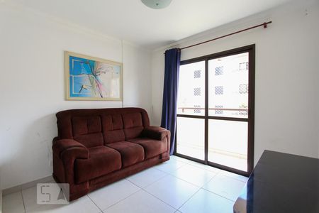 Apartamento à venda com 76m², 3 quartos e 1 vagaSala