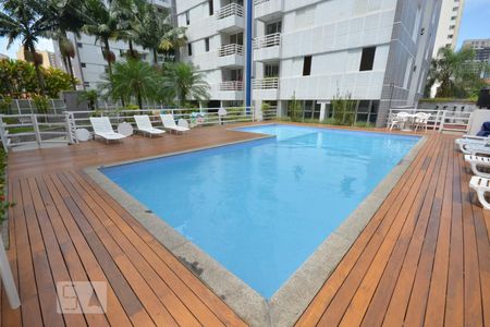 Apartamento à venda com 80m², 3 quartos e 2 vagasPiscina