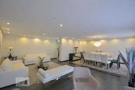 Apartamento à venda com 80m², 3 quartos e 2 vagasSalão de Jantar