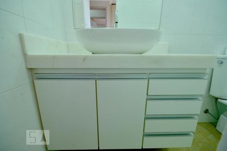 Apartamento à venda com 80m², 3 quartos e 2 vagas Apartamento à venda com 80m², 3 quartos e 2 vagasSuite Quarto 3