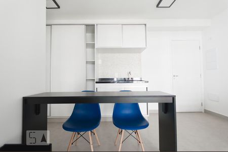 Sala de apartamento para alugar com 1 quarto, 41m² em Indianópolis, São Paulo