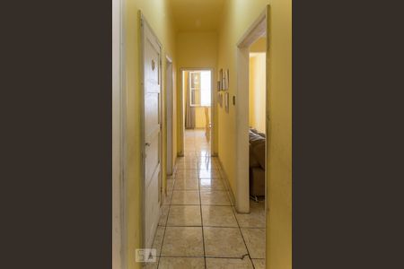 Corredor  de apartamento à venda com 2 quartos, 115m² em Vila Isabel, Rio de Janeiro