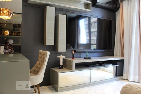 Sala de kitnet/studio à venda com 1 quarto, 57m² em Alphaville Industrial, Barueri