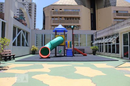 Studio à venda com 57m², 1 quarto e 1 vagaPlayground