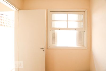 Casa de condomínio à venda com 130m², 2 quartos e 1 vaga Casa de condomínio à venda com 130m², 2 quartos e 1 vagaQuarto de Serviço