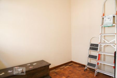 Casa de condomínio à venda com 130m², 2 quartos e 1 vaga Casa de condomínio à venda com 130m², 2 quartos e 1 vagaQuarto de Serviço