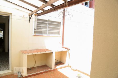 Casa de condomínio à venda com 130m², 2 quartos e 1 vaga Casa de condomínio à venda com 130m², 2 quartos e 1 vagaQuintal