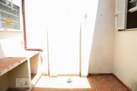 Casa de condomínio à venda com 130m², 2 quartos e 1 vaga Casa de condomínio à venda com 130m², 2 quartos e 1 vagaQuintal