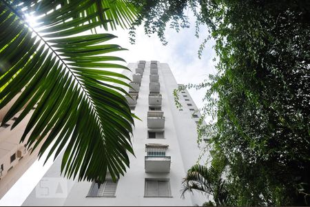 Apartamento à venda com 92m², 2 quartos e 2 vagasFachada