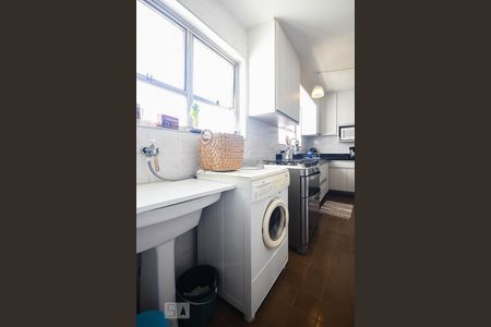 Apartamento à venda com 92m², 2 quartos e 2 vagasÁrea de Serviço