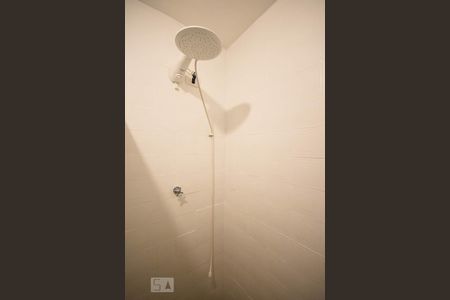 Apartamento à venda com 92m², 2 quartos e 2 vagasDetalhe do Banheiro