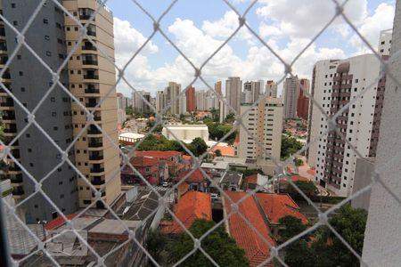 Vista de apartamento à venda com 3 quartos, 59m² em Santa Teresinha, São Paulo